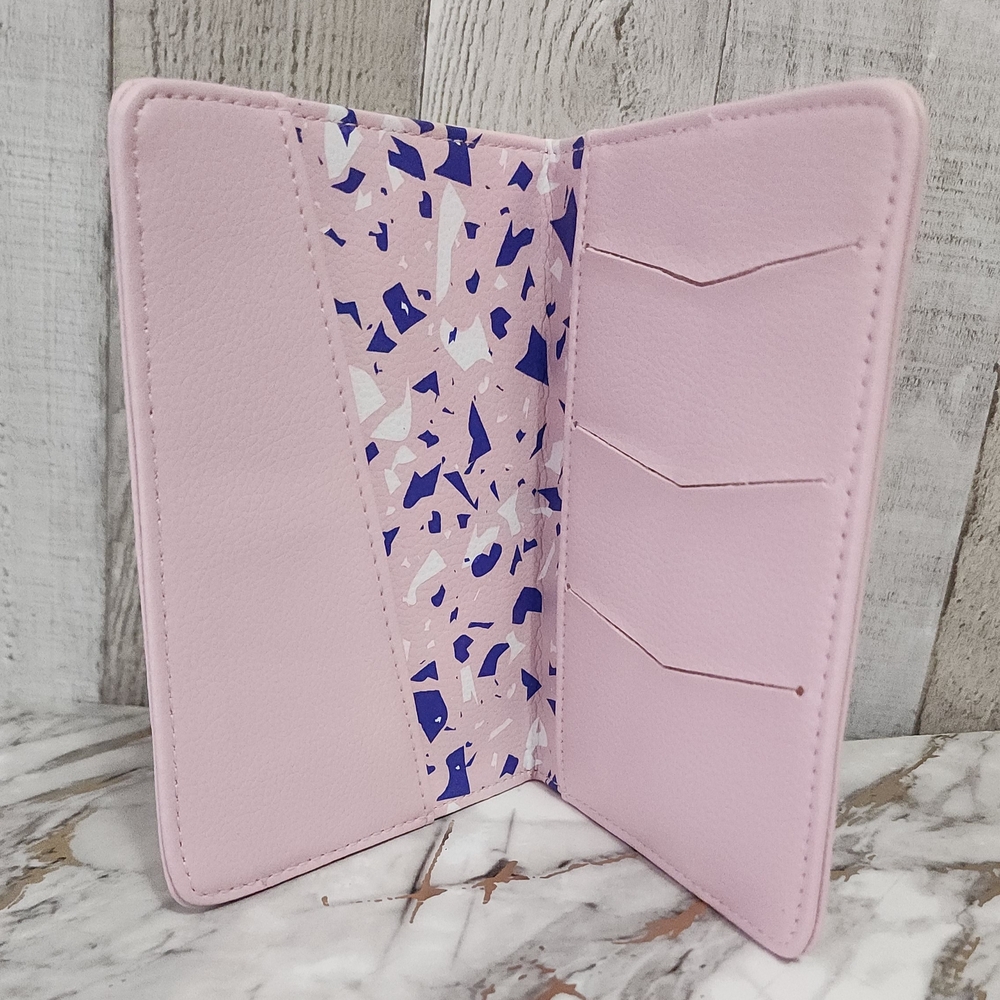 🌷Yes Studio Pink "Are We There Yet?" Faux Leather Passport Holder🌷NWOT - Picture 2 of 3
